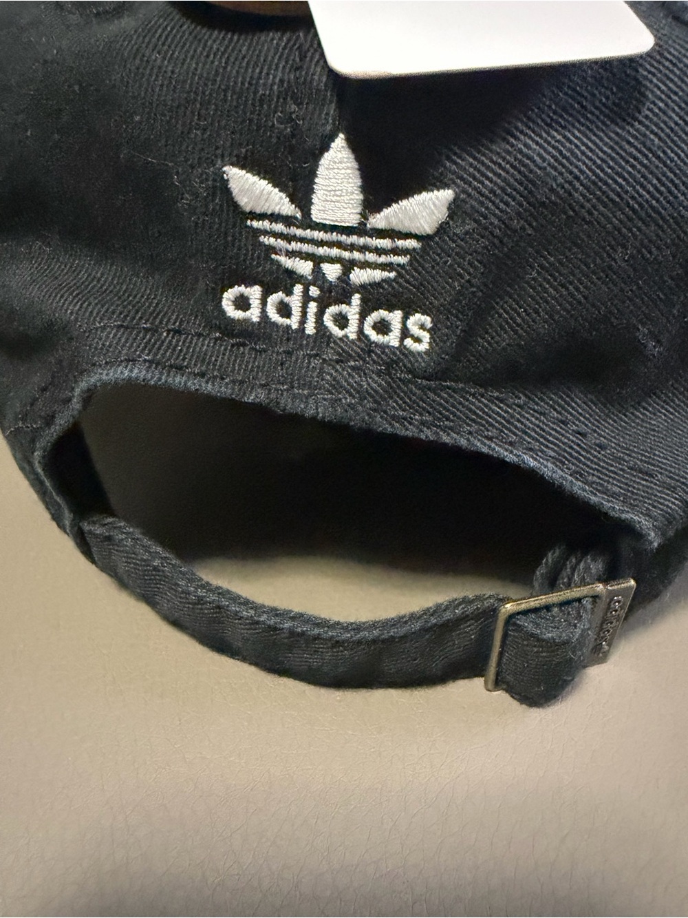 BNWT ADIDAS M ORIGINALS RELAXED STRAPBACK HAT CAP BLACK & WHITE #BH7137 OSFM - Picture 9 of 13